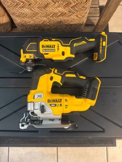 * DeWalt DCS354 Oscillating Multi-Tool * DeWalt DCS334 XR Brushless Jigsaw