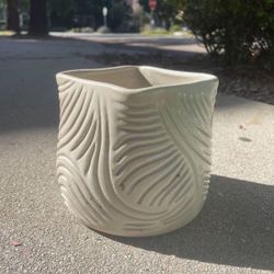 Ceramic Planter Pot