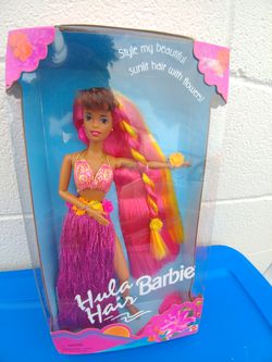 Unopened-1996 Hula Hair Barbie Doll & Accessories