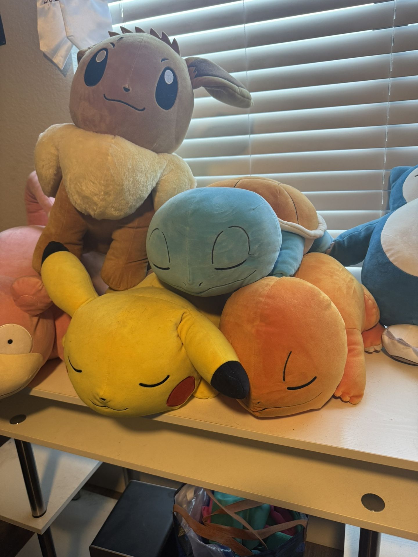 Pokémon Sleeping Plush