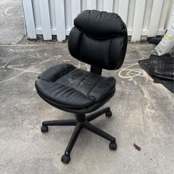 Computer chair