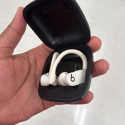 Powerbeats Pro