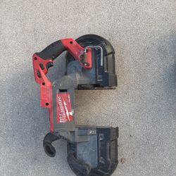 Milwaukee Ban Saw 