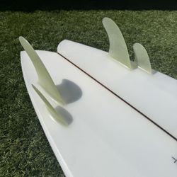 Twinzer Larry Mabile  6’9”Midfish