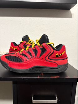 Nike KD 18 “Air Bakin” size 9.5