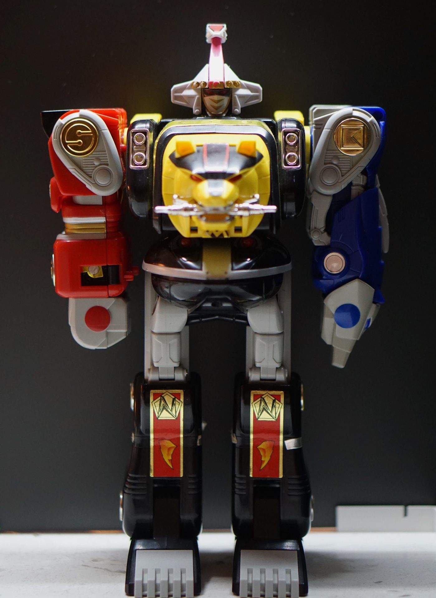 Bandai Power Rangers Deluxe Ninja Megazord