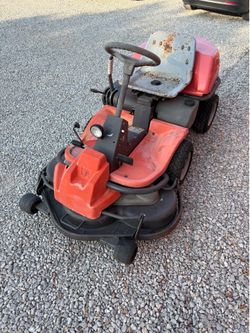 2001 Husqvarna pro rider 15, 15hp Kawasaki 40inch deck lawn mower