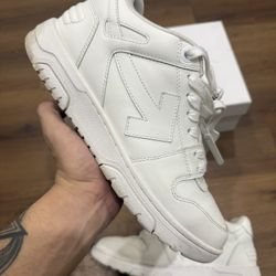 Off-White Out of Office 'Triple White' Sneakers Low Top Size 42 (US 9)