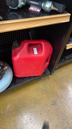 Gas tank