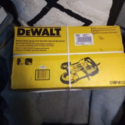 DEWALT
