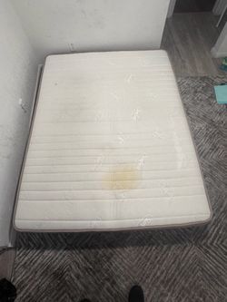 Queen bed