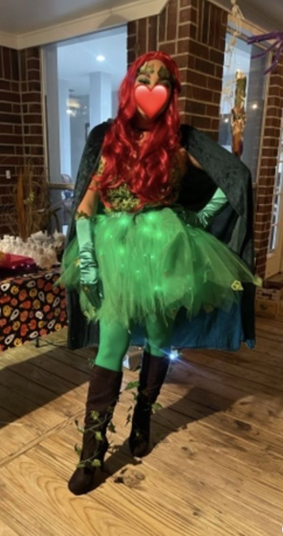 Poison Ivy & Riddler Costume