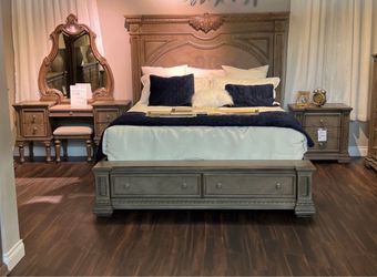 Stunning brown bedroom set - dresser with mirror and nightstands- matching vanity available - 0 Money Down - Same Day Delivery -No Credit Needed
