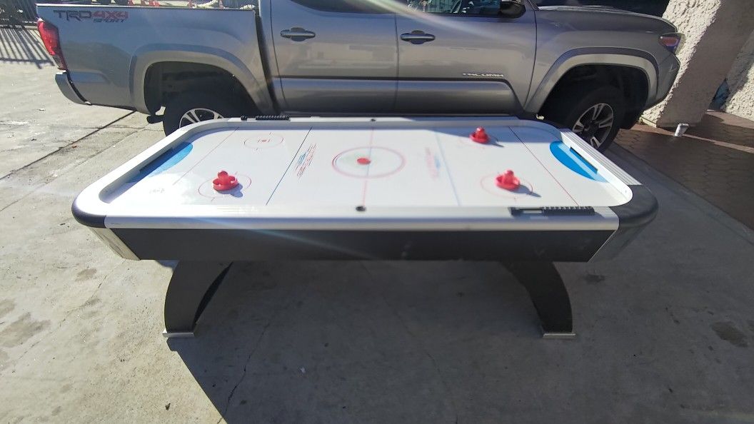 DMI Sports Extreme Air Hockey Table — 7ft.