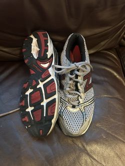 Men’s New Balance Size 9