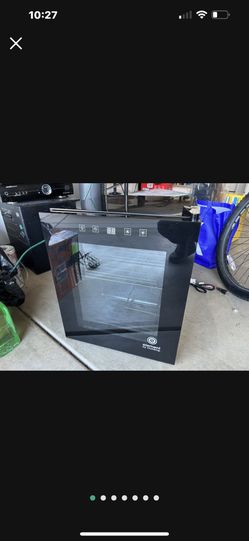 Refrigerator Wine Cooler And Beverages In Great Condition Low Used Element By Vinotemp