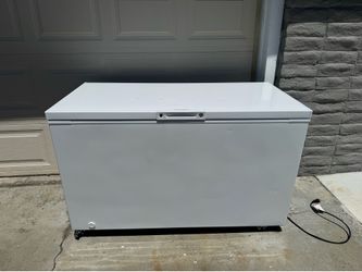 15 cu ft Frigidaire Freezer