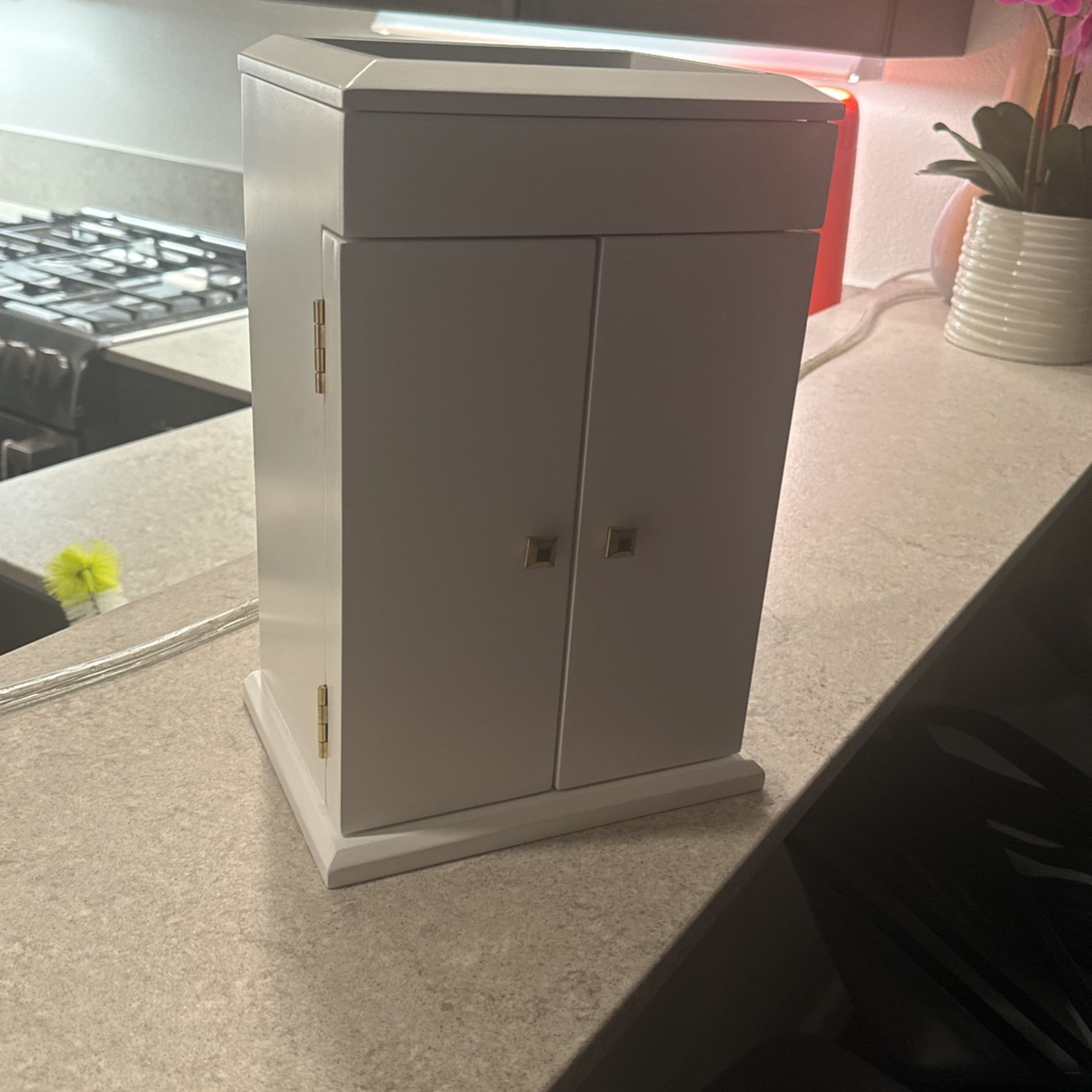 Jewelry Box
