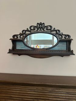 Decorative shelf