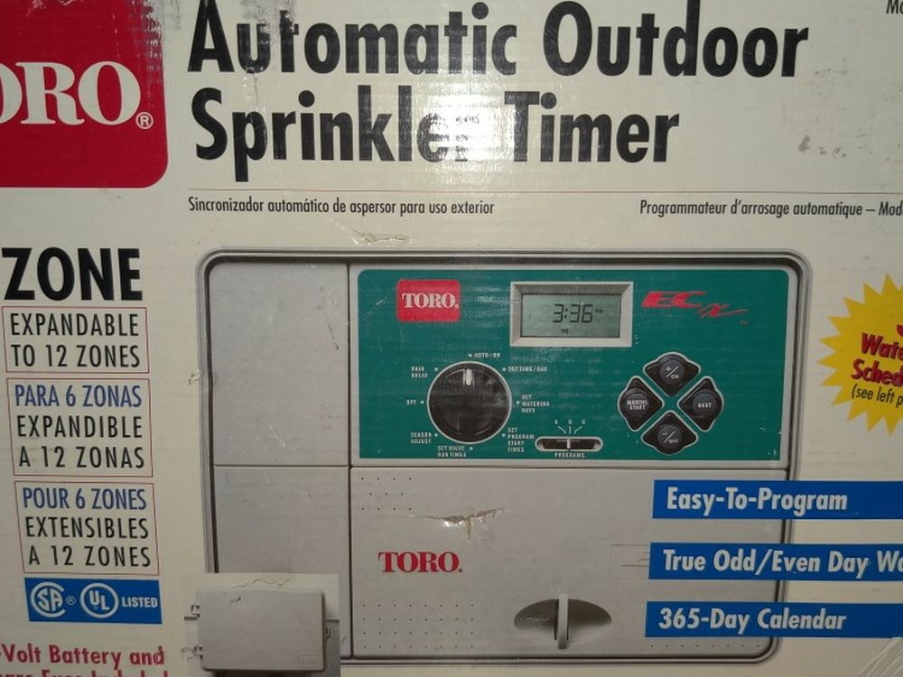 Toro Automatic Sprinkler Timer EC 53331 6 Zone *Box Has Some Ware*