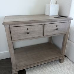 Brayden pair of nightstands(2x)