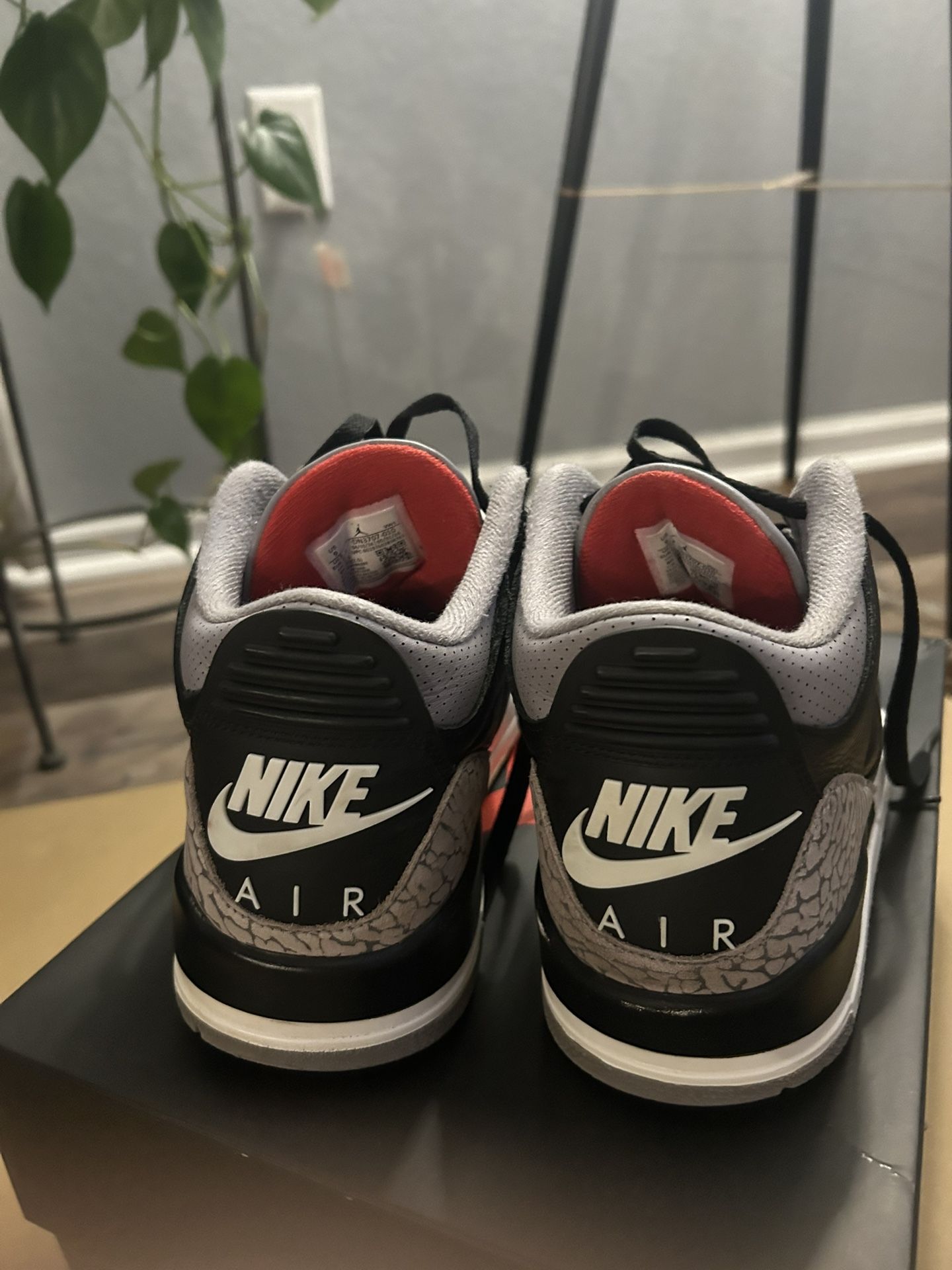 Air Jordan 3 Retro