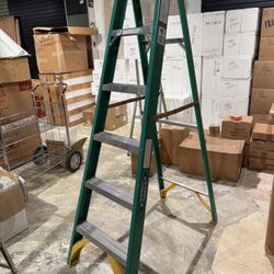 Ladder 6 feet WERNER Excellent Condition. 