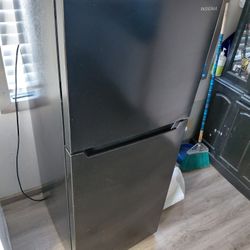 Refrigerador Y Congelador Insignia 