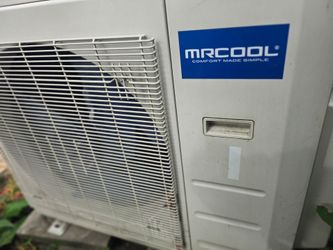 36,000 BTU Mr Cool 2 inside units  very nice