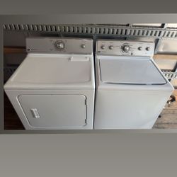 Maytag Washer and Dryer Set