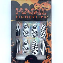 BRATZ DOLL BLACK AND WHITE MAGIC FINGERTIPS PRESS ON LONG COFFIN SHAPED FAUX NAILS