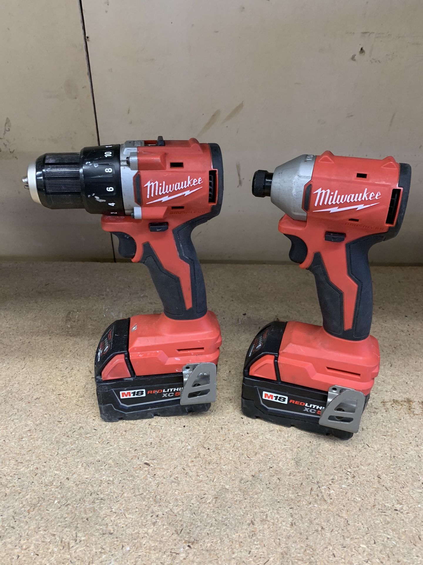 M18 18-Volt Lithium-Ion Brushless Cordless Compact Hammer Drill/Impact Combo Kit (2-Tool) with (2) Batteries