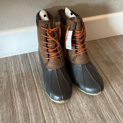 Waterproof Winter boots.