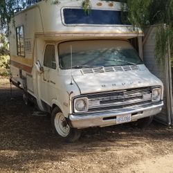 Dodge 1976 Ç-30 Tioga 2