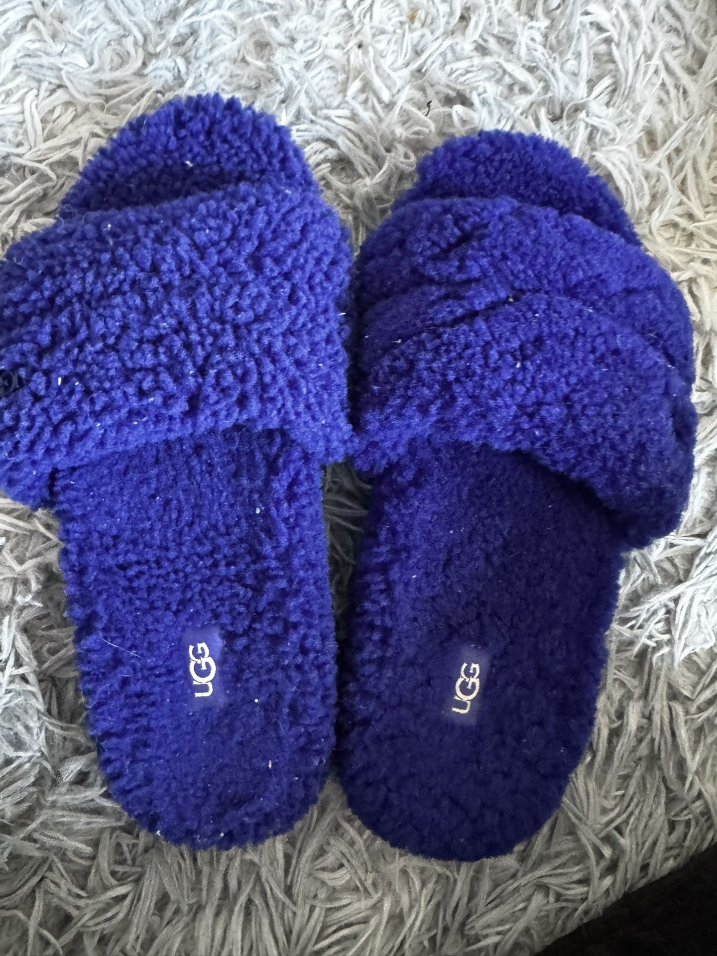 Ugg Slides
