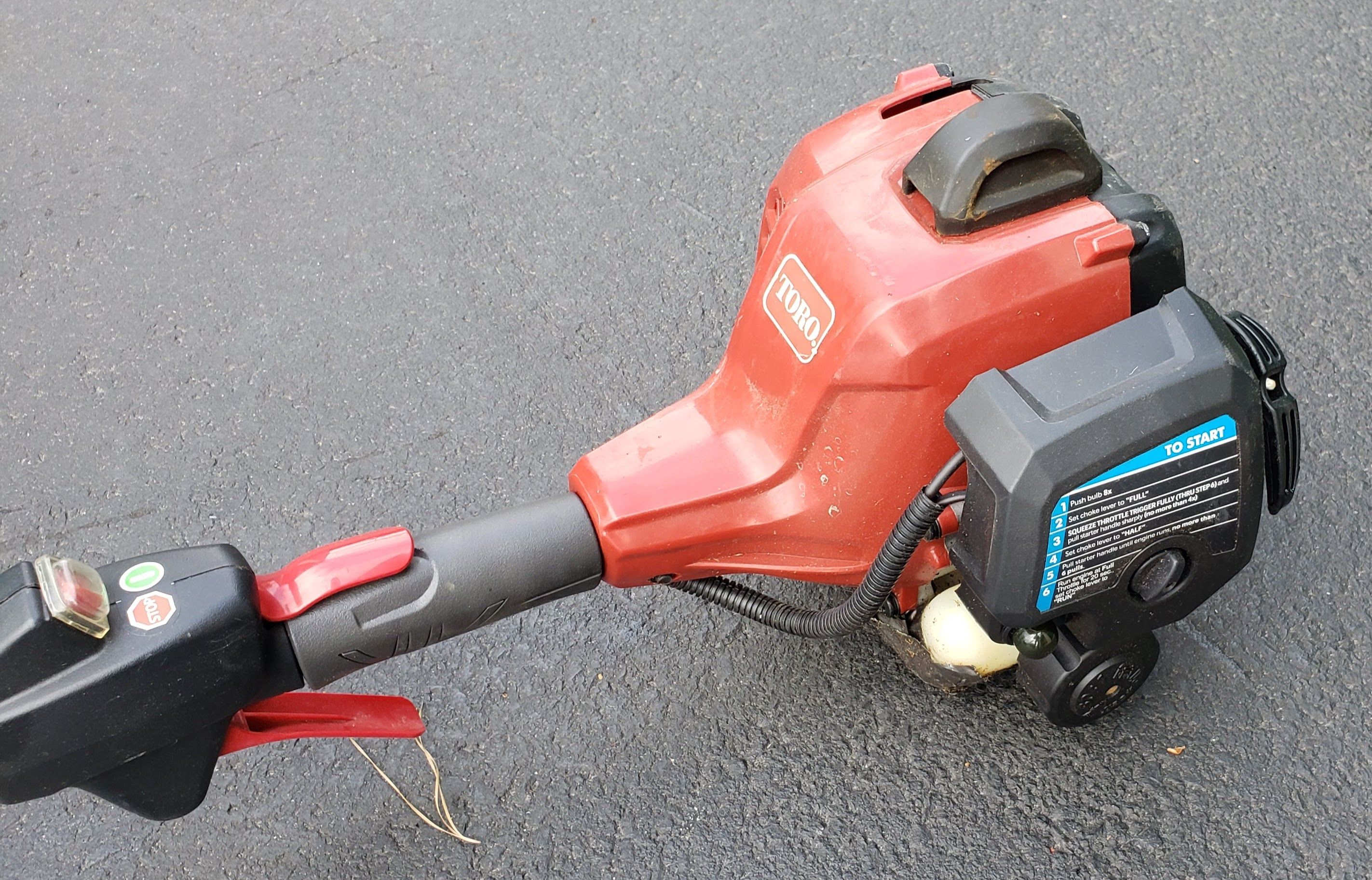 Toro Attachment Capable Straight Shaft Gas String Trimmer / Weed Eater