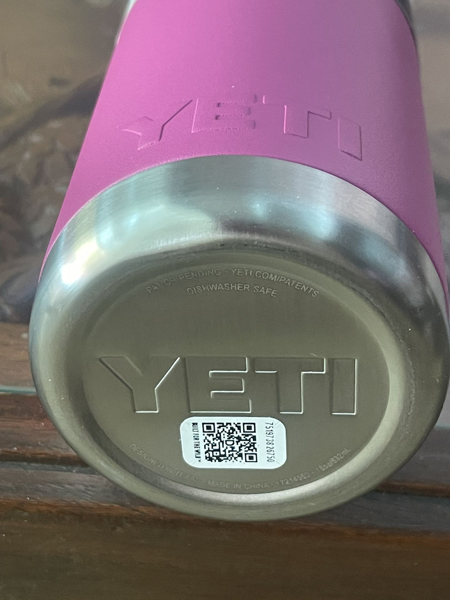 Yeti Rambler 46/36 Oz for Sale in Pflugerville, TX - OfferUp