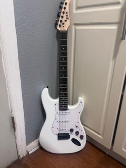 Electric guitar white and purple