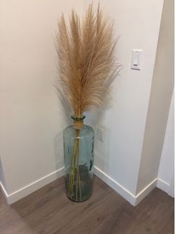 IKEA decor MUST GO IMMEDIATELY
