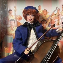 2007 Mattel I Love Lucy “The Audition” Lucille Ball Barbie L8808 New In Box 