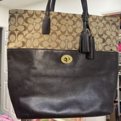 Coach Brown Tote Signature Canvas 