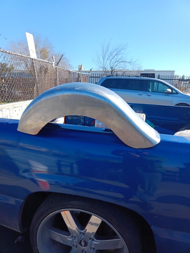 9" Wide Soft tail Fender