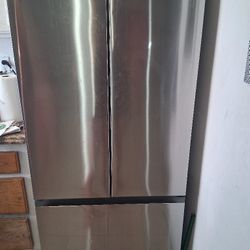 Top Fridge Bottom Freezer