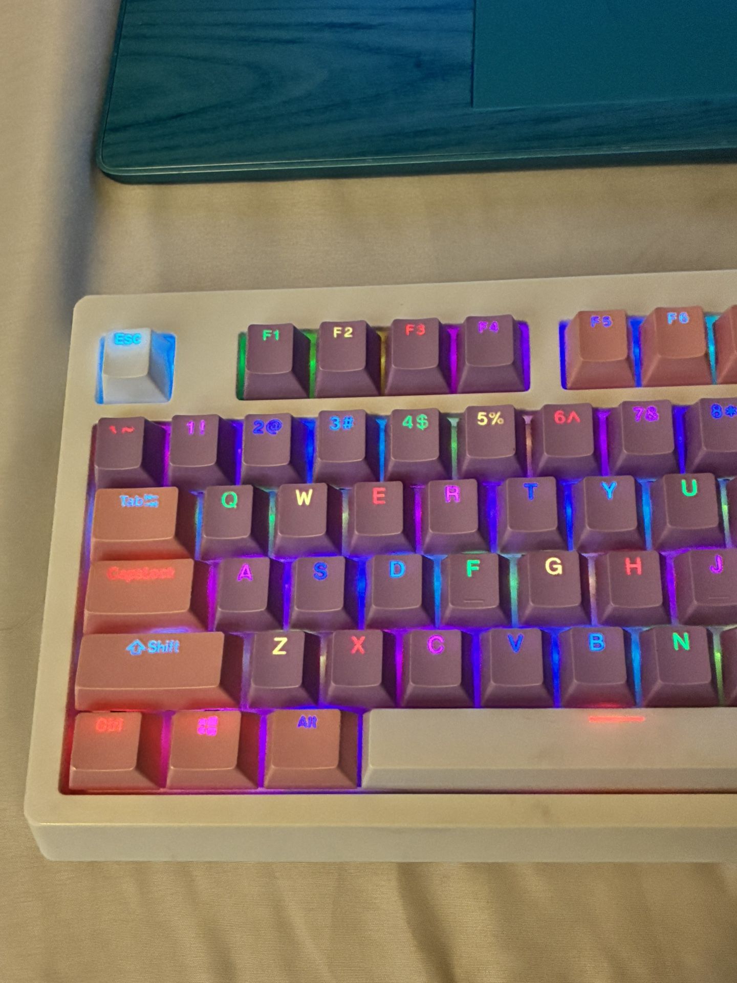 iBlancod YK830 Wireless Mechanical Keyboard