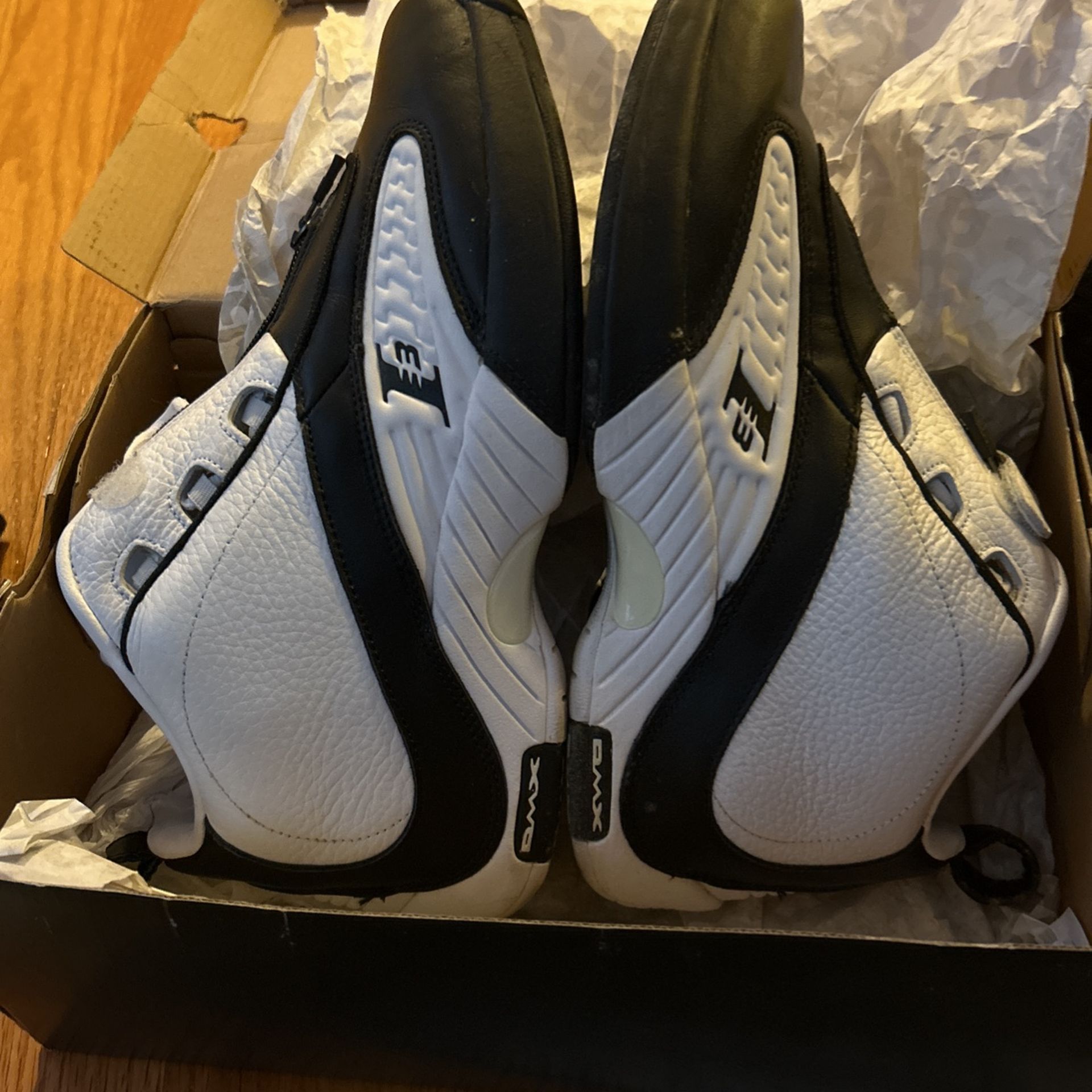 Reebok Answer IV - Black/White - Men’s 9.5