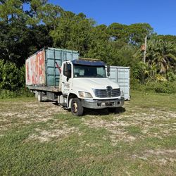2009 Hino 258 With Aluminum Bed 