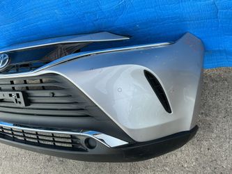 2021-2024 TOYOTA VENZA 2.5L AWD FRONT BUMPER COVER (3T3) W/ SURROUND VIEW