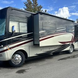 2014 Forest River Georgetown XL 377TS - Price Reduced!