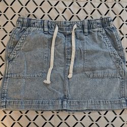 Gap Skirt