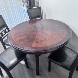 Round Dining Table Set